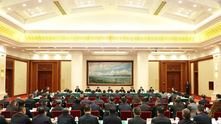 云南省委、省政府舉行民營(yíng)企業(yè)座談會(huì)，聯(lián)誠(chéng)科技受邀參加